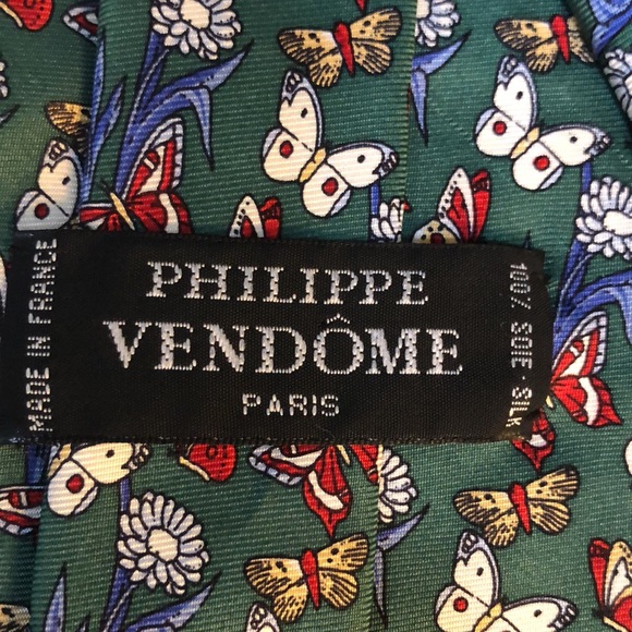 Philippe Vendome Paris 100% Silk Made in France Butterfly Print Tie - Picture 2 of 6